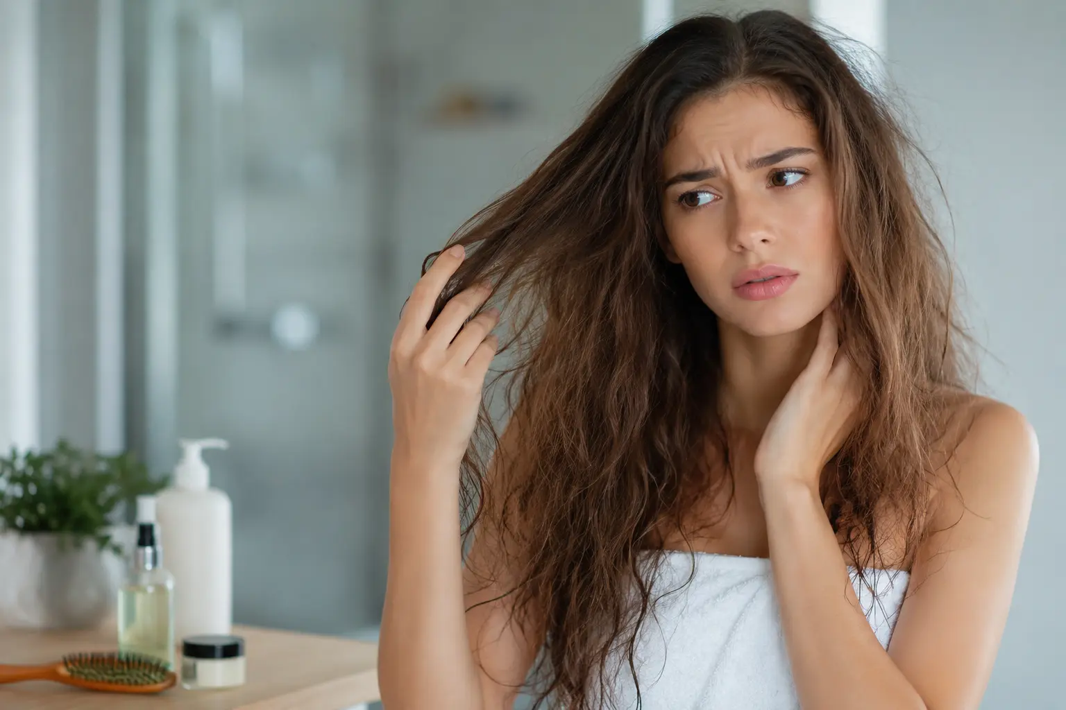 How to Avoid Frizzy Hair After a Shower