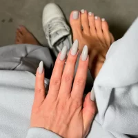 Nails (5)